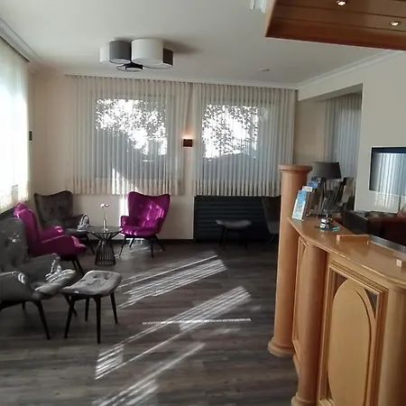 Leitner's Garni 3*