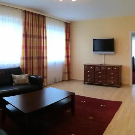 Leitner's Garni Hotel 3*